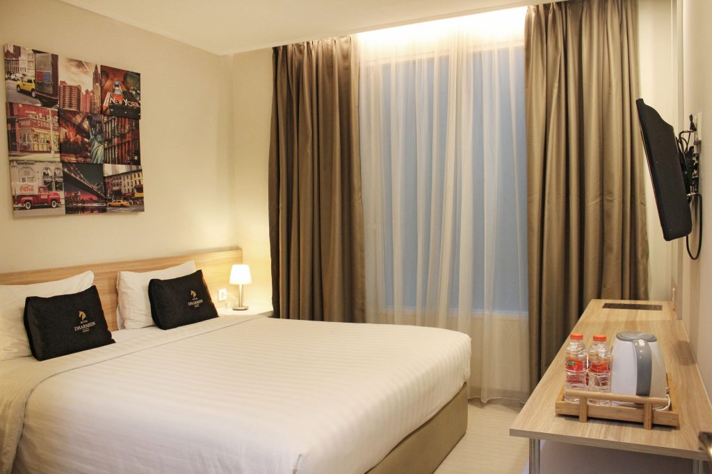 Deluxe - Hotel Dharmein Blok M Jakarta